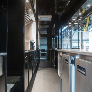 продуктовый грузовик Krowa i Wół